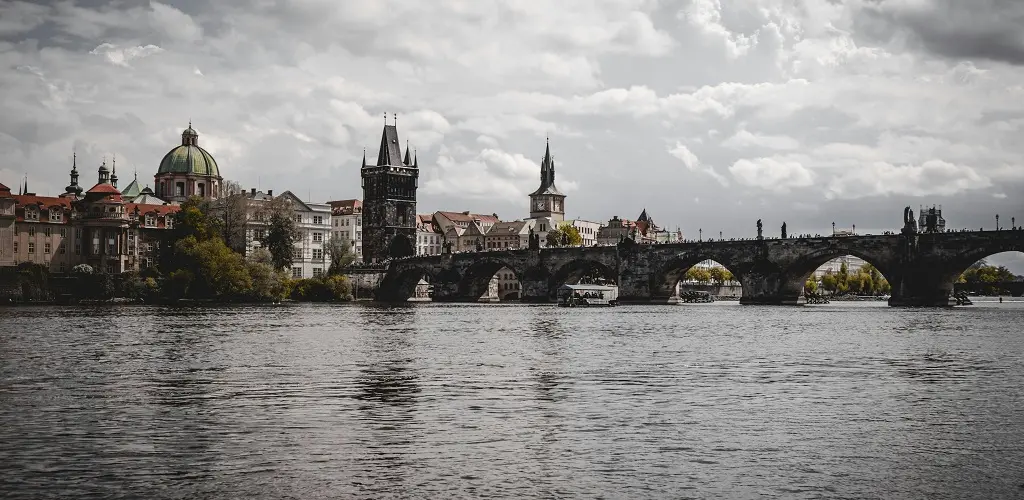 Header Banner